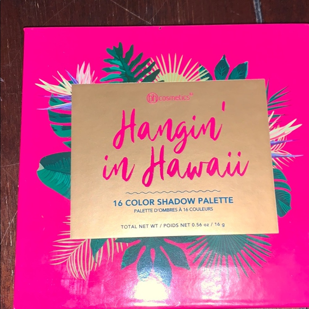 Hangin in Hawaii eyeshadow palette